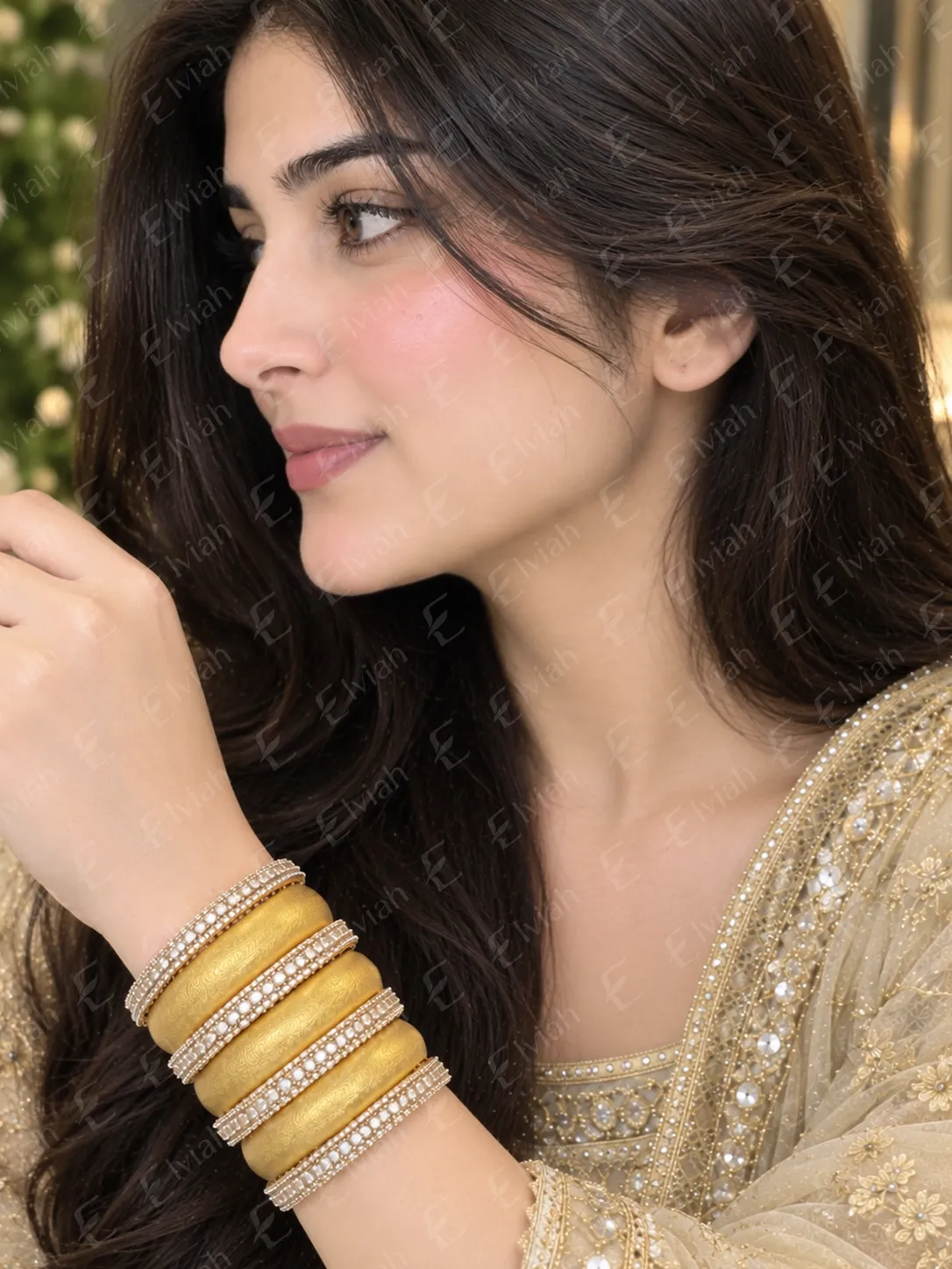 Crystal Edge Gold Bangle Set (5)