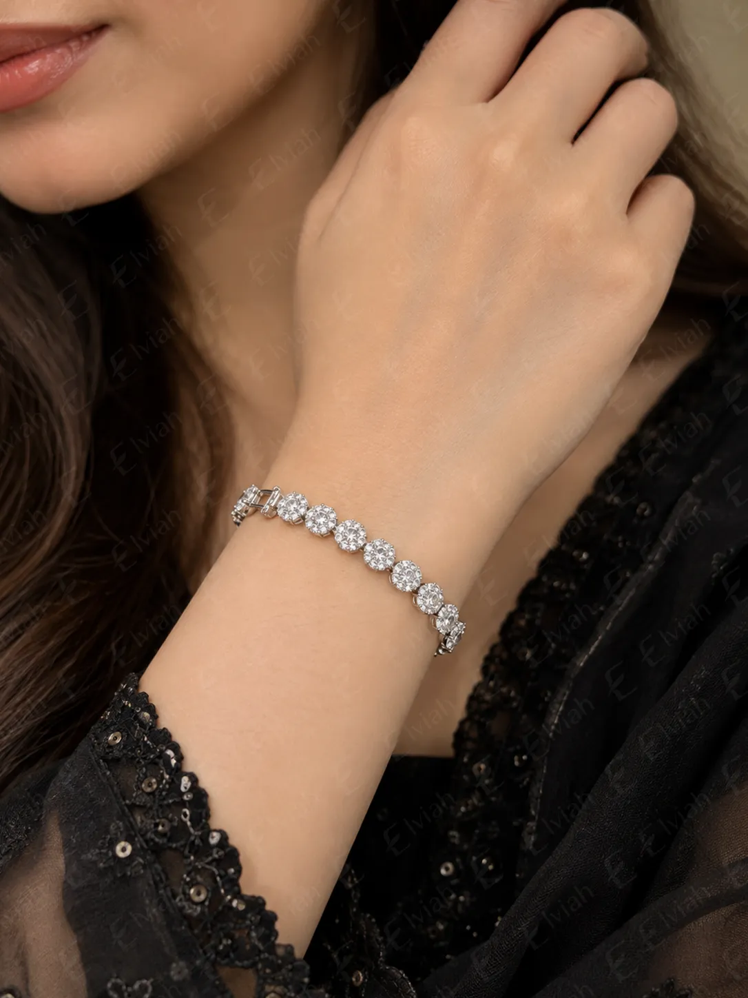 Eclat Linear Tennis Bracelet (3)