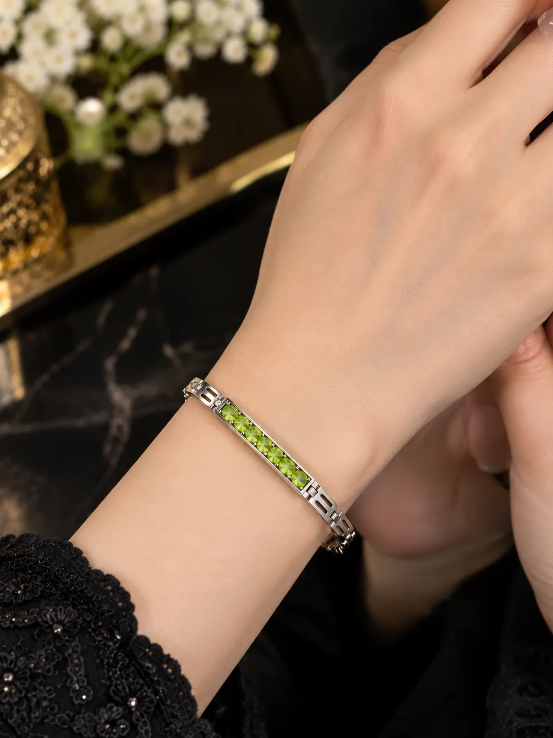 Emerald Bar Link Bracelet (4)