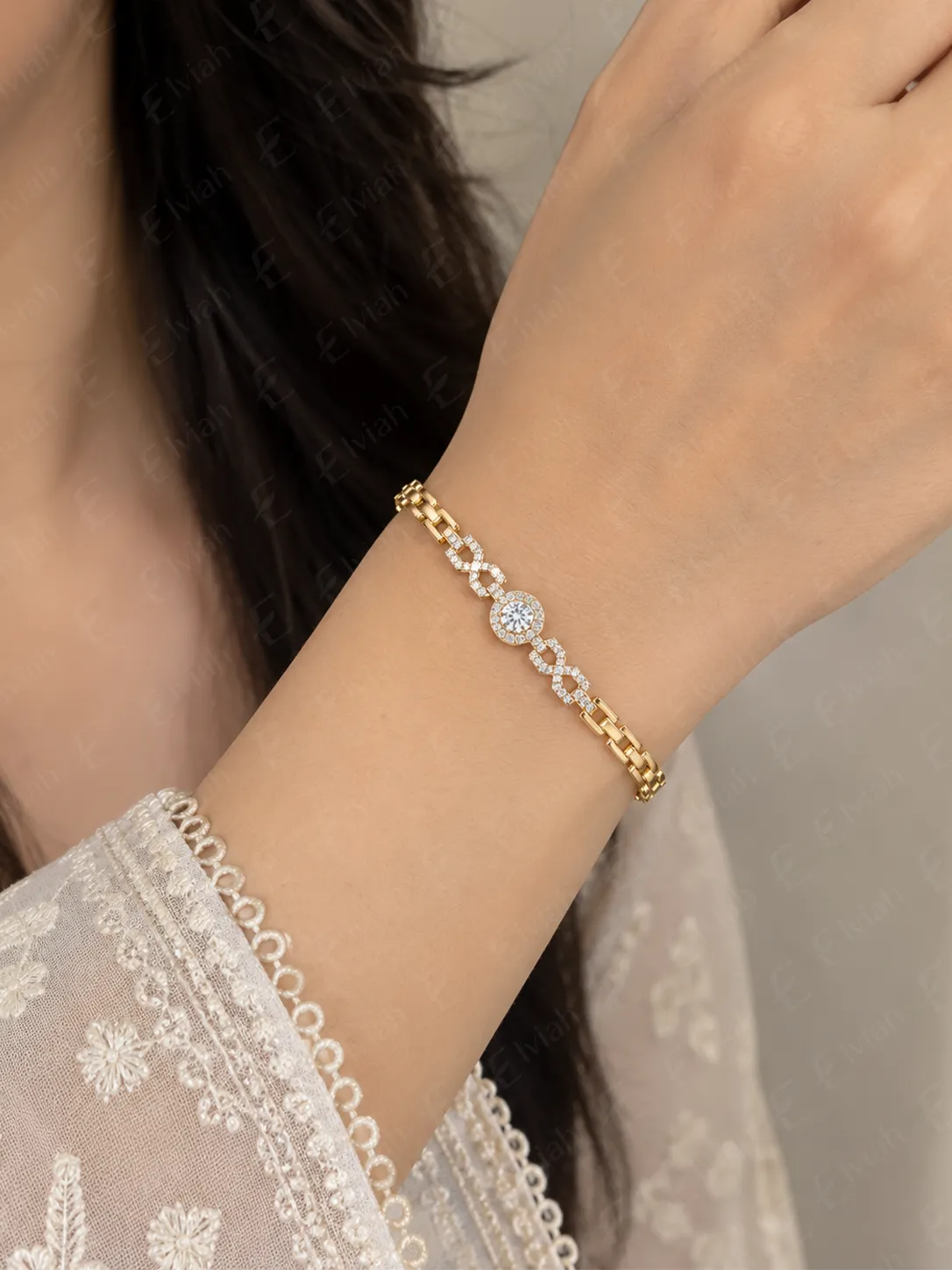 Regal Halo Link Bracelet (3)